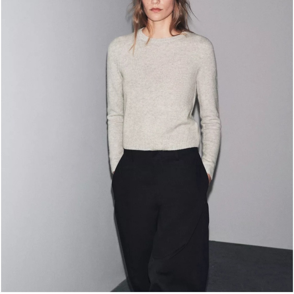 Zara 100% wool long sleeve top - Picture 1 of 3